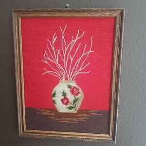 Dritz Tapestry Canvas Needlepoint Floral Vase Wall Art Framed 100% Wool/Cotton